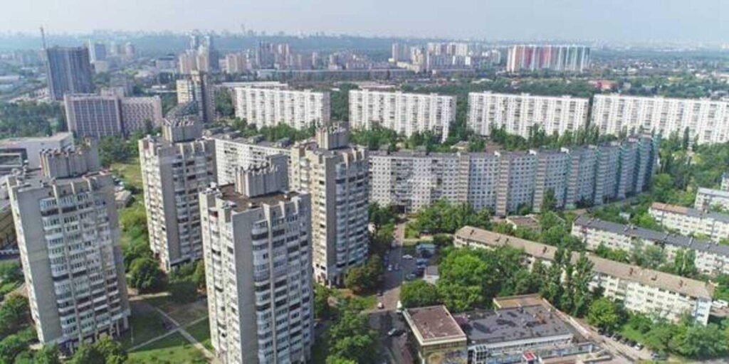 гул київ