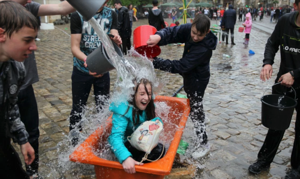 обливаний понеділок